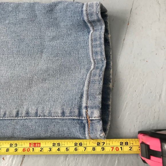 Tommy Hilfiger embroidered boyfriend jeans - Picture 10 of 12